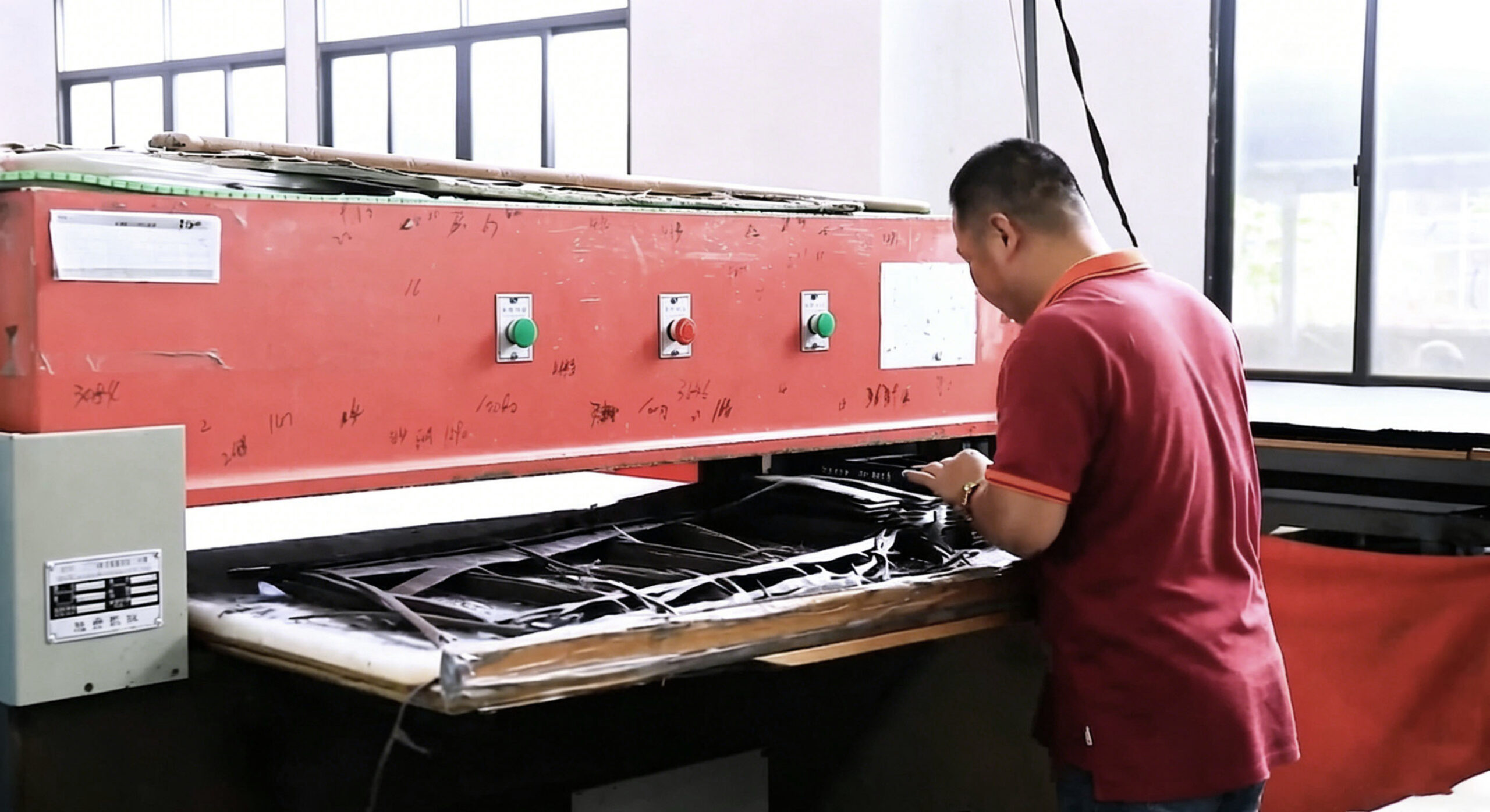 One-Stop Custom Bags Manufacturer Factory-3